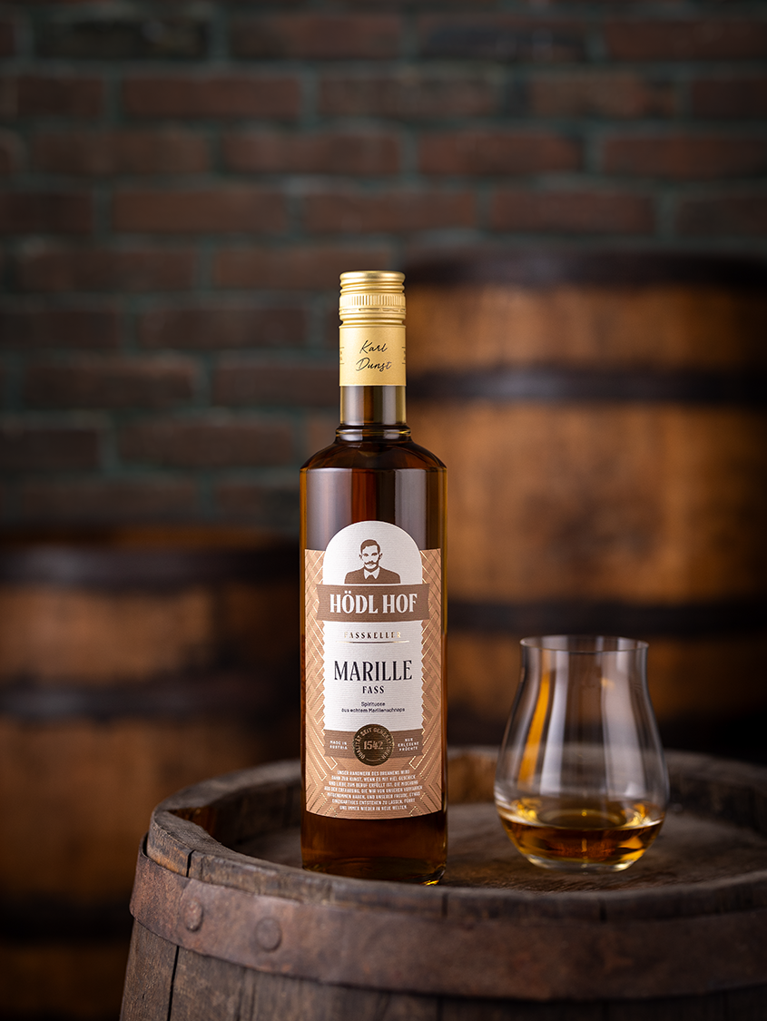 Hödl Hof Alte Marille Fass Schnaps Fassgelagert | 38% Vol. | 0,7l
